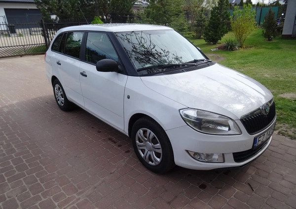 Skoda Fabia cena 10900 przebieg: 257900, rok produkcji 2010 z Karlino małe 191